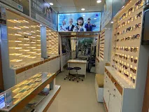 VK Optic Point (Crossings Republik) store