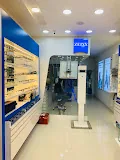 VK Optic Point (Jagat Farm) store in Jagat Farm, Gamma 1